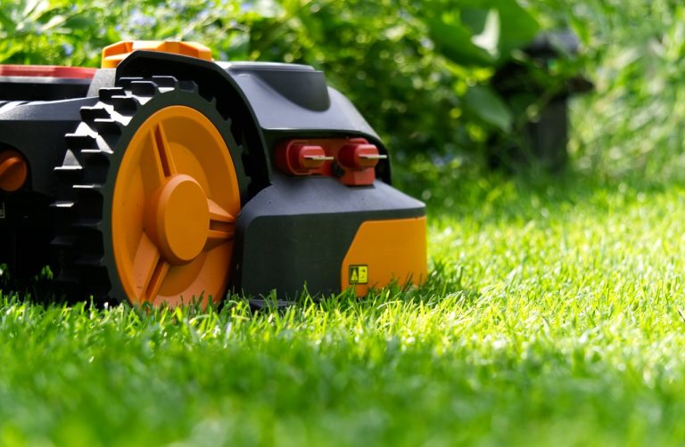 guide robot tondeuse